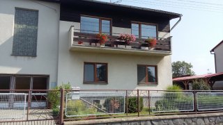 Rodinný dům 3 - dodávka a montáž plastových oken